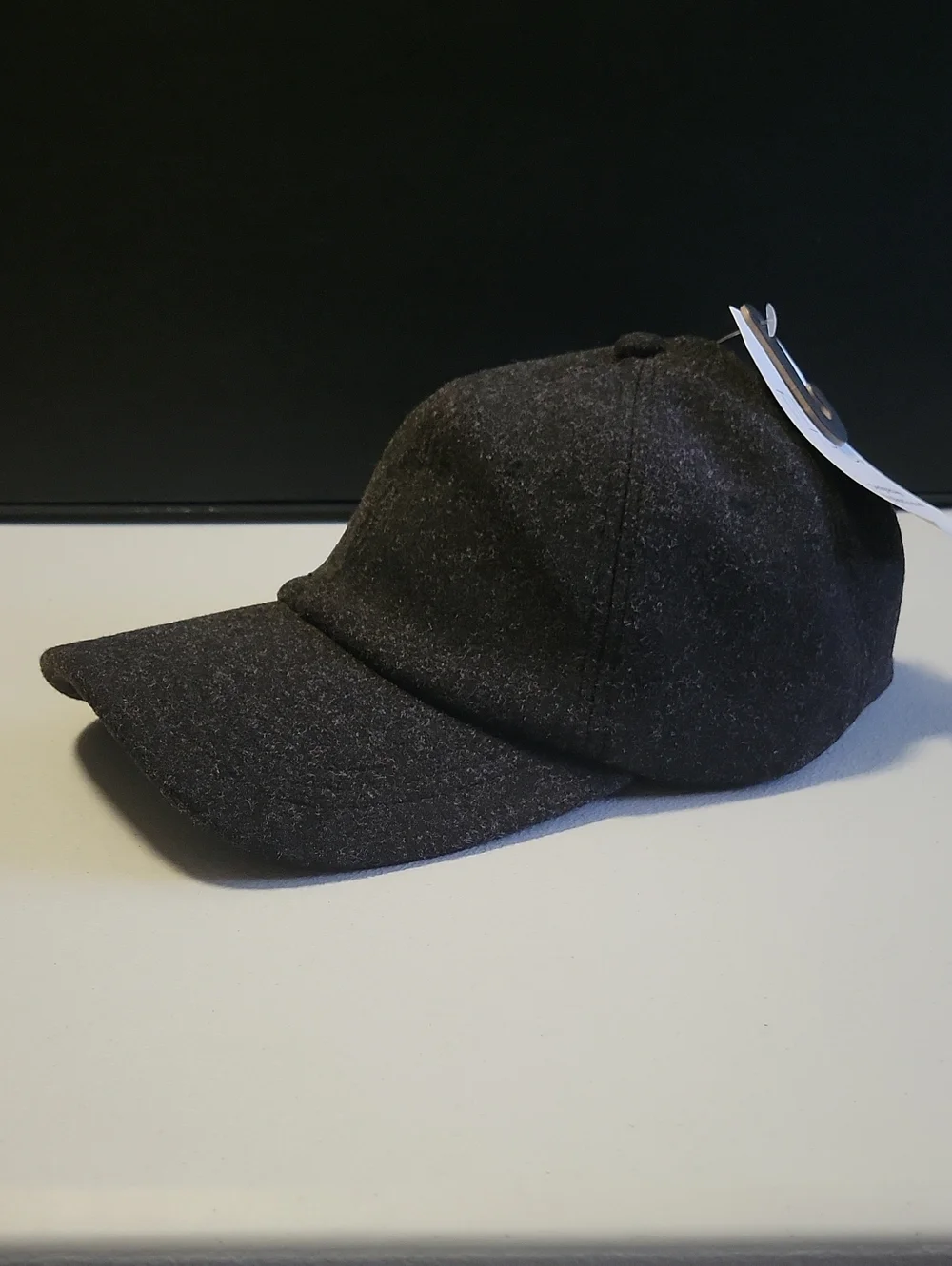 Black Wool Baseball Cap. T21